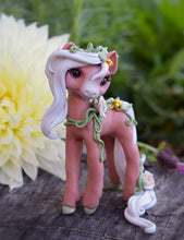Load image into Gallery viewer, Whisper Fillies Goldie the natural palomino Filly
