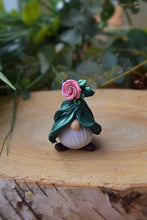 Load image into Gallery viewer, Whisper Fillies Garden rose Gnomie
