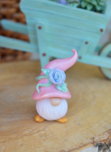 Whisper Fillies periwinkle Rose Gnomie