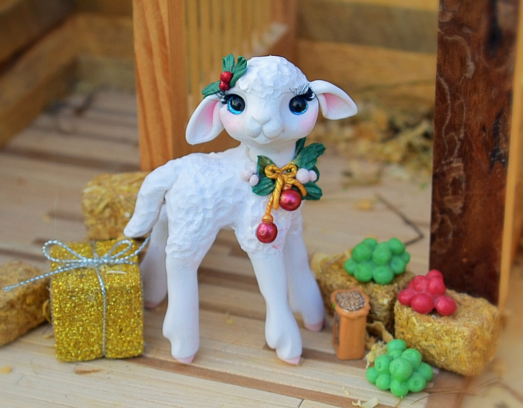 Whisper Fillies Noelle Nibbles the Christmas Lamb