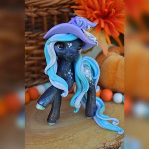 Whisper Fillies Astra the Halloween Fashion Filly
