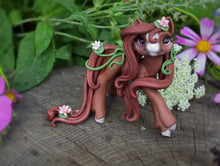 Load image into Gallery viewer, Whisper Fillies Water Lily (1)  the natural Filly
